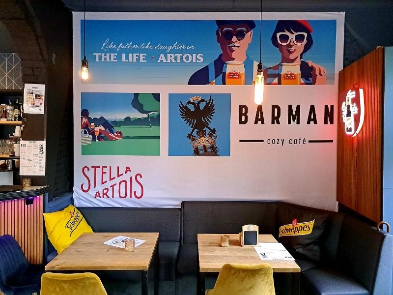 BARMAN Cozy Café